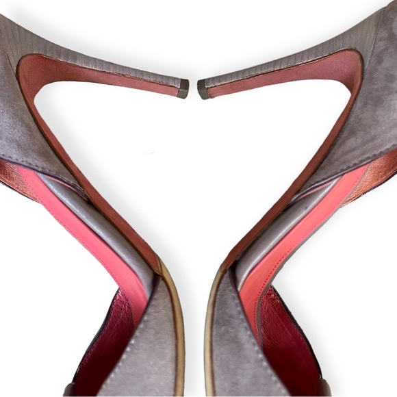 RARE JUDITH LEIBER VIOLET SUEDE & LEATHER JEWEL/FRINGE OPEN TOE HEELS, sz 10B - Picture 10 of 14